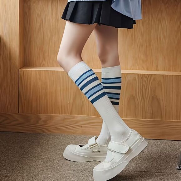 Women's Blue Striped Knee-High Socks 3 Pair Pack Fairy Maiden NEW - Picture 6 of 11
